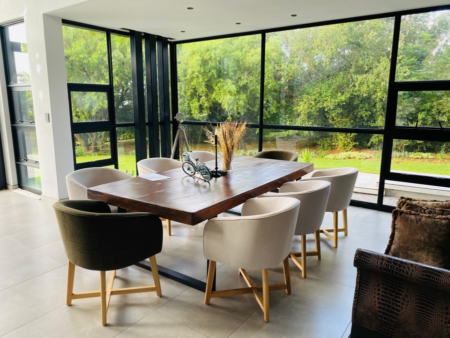 5 Bedroom Property for Sale in Wigwam North West